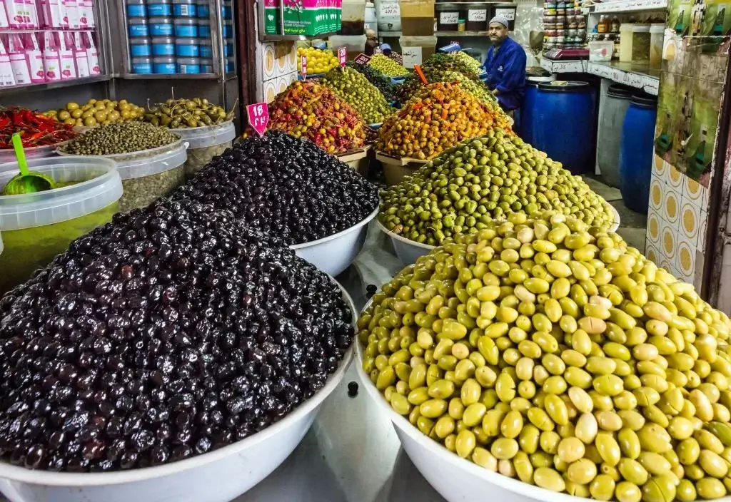 green-moroccan-olives-food-tours-marrakech