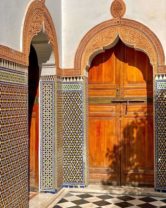 dar-el-bacha-guided-tours-doors